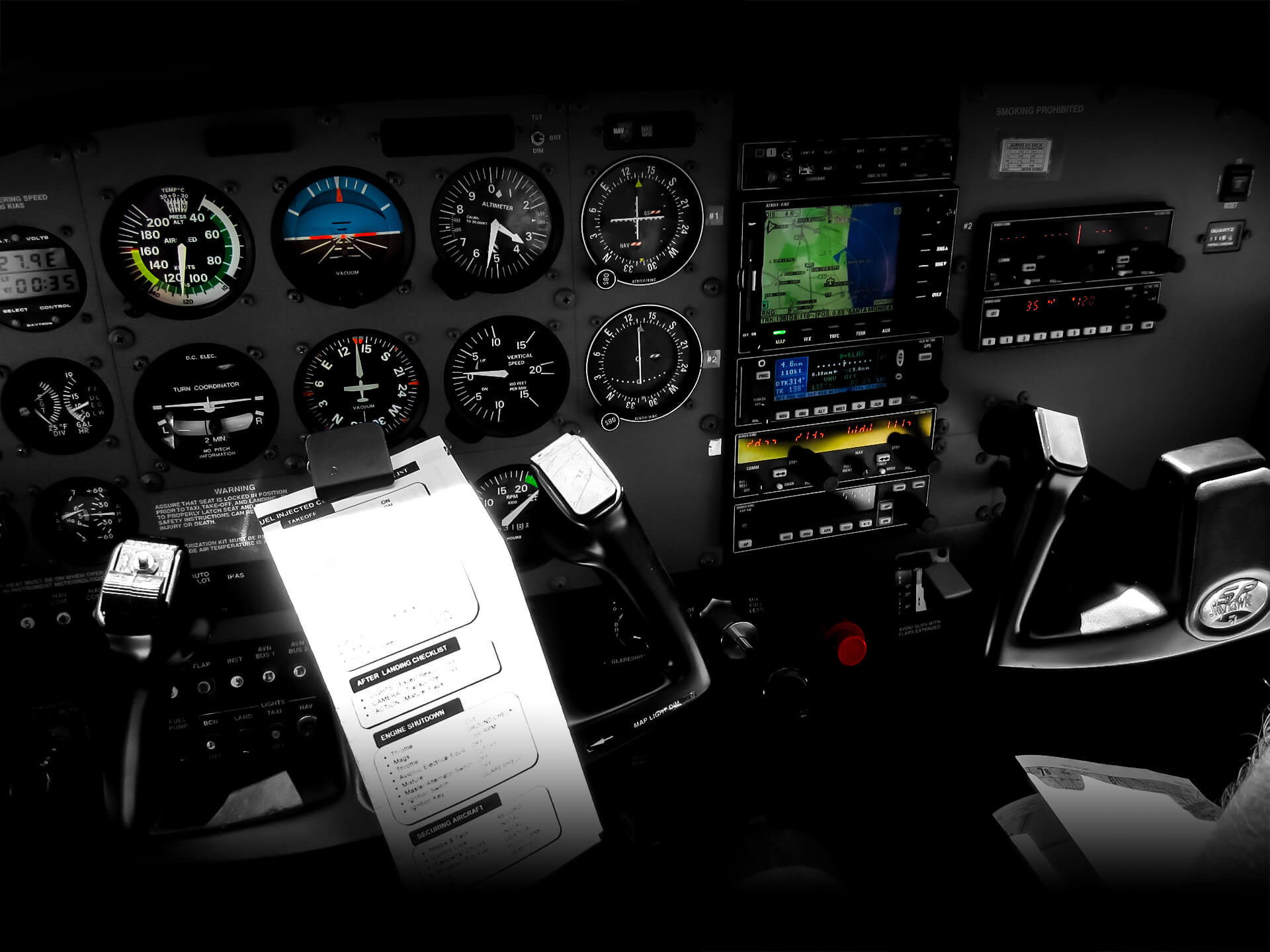 Cesna cockpit dark